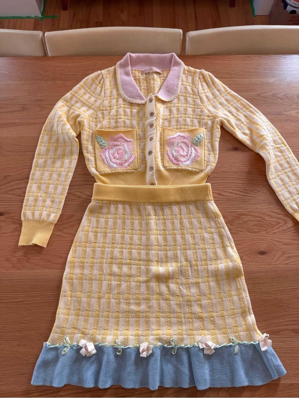 Lacemade Yellow flowered Knit Skirt with Blue Ruffle Hem & Matching Sweater Set - Picture 1 of 10